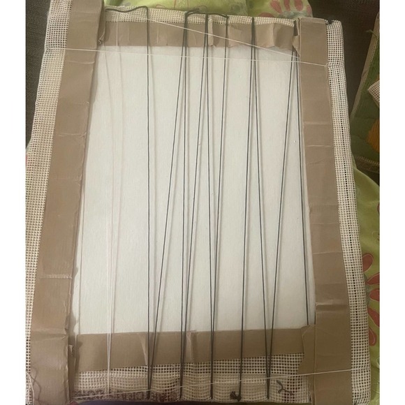 Vintage 1980s Crewel Longstitch Needlepoint Primitive Scene Farm Landscape - Picture 5 of 7